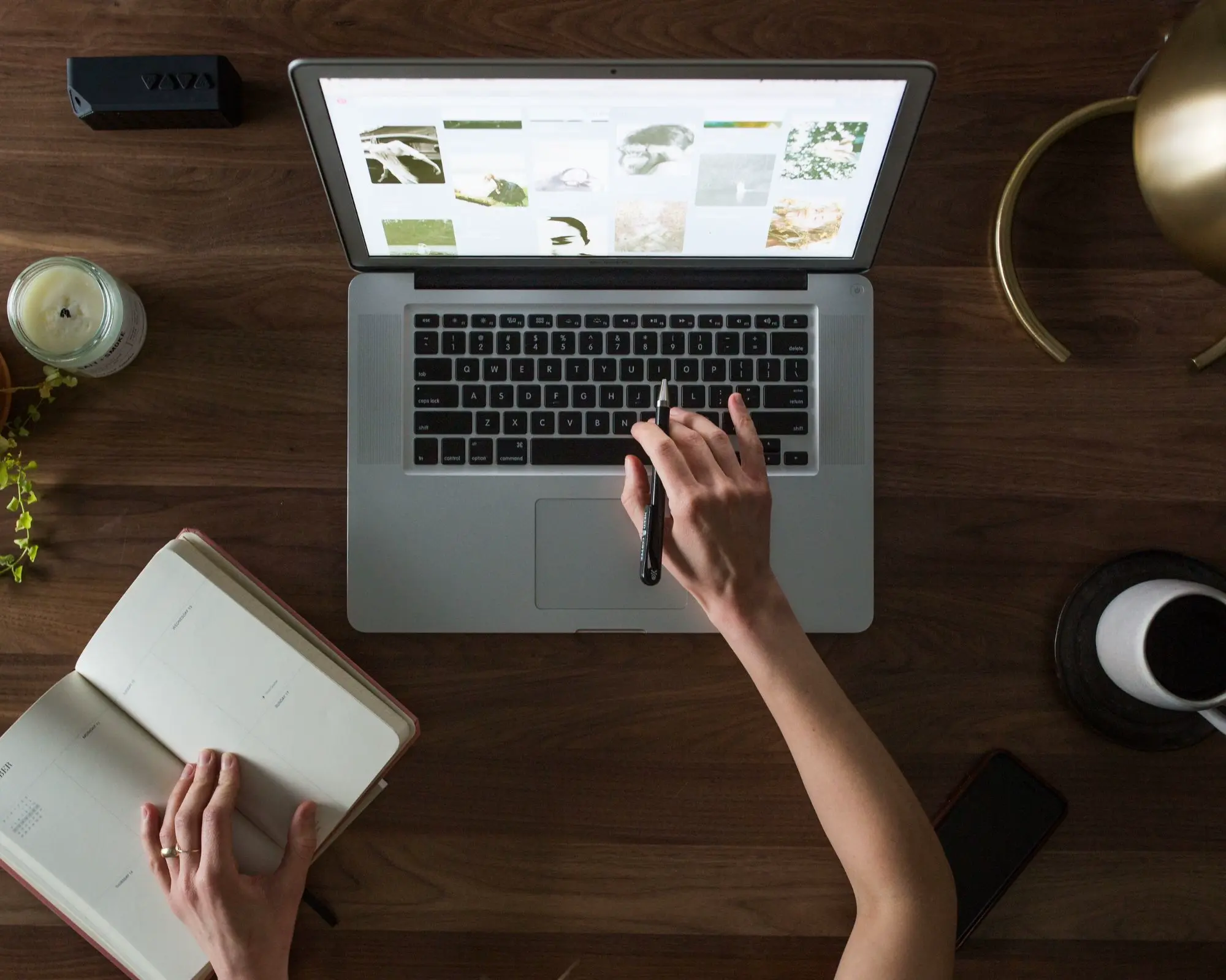 15 pistes pour réussir à trouver une idée de création d'entreprise qui marche ! 9 Réinventez un métier traditionnel grâce au web !