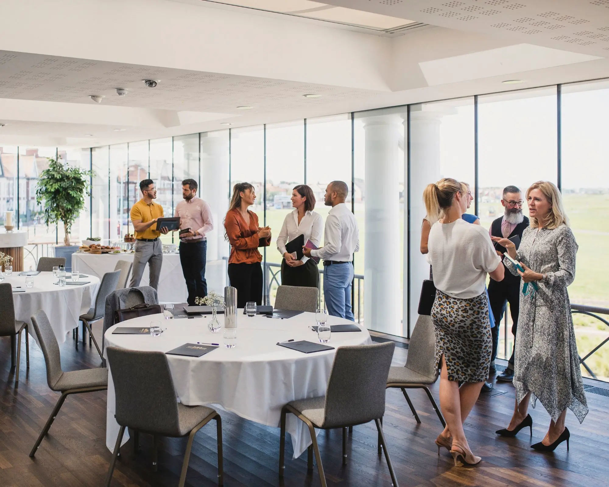 15 pistes pour réussir à trouver une idée de création d'entreprise qui marche ! 14 15 pistes pour réussir à trouver une idée de création d'entreprise qui marche !, Participez à des évènements destinés aux entrepreneurs!